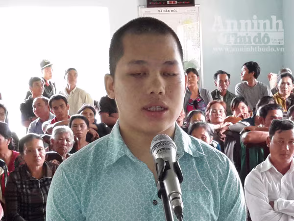 8 năm tù cho kẻ lừa bán người yêu sang Trung Quốc làm gái mại dâm ảnh 1 8 năm tù cho kẻ lừa bán người yêu sang Trung Quốc làm gái mại dâm ảnh 1