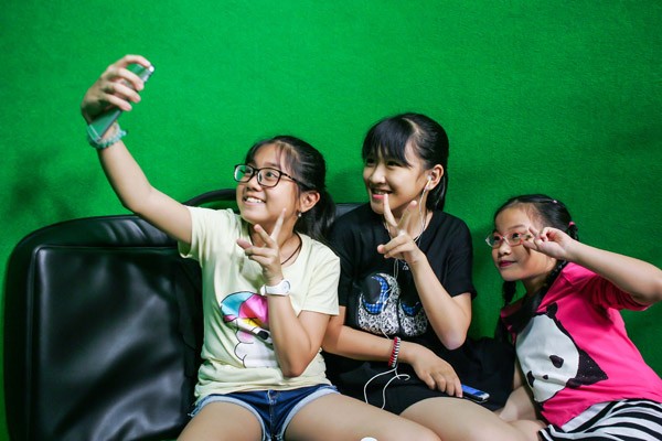 Thí sinh Giọng hát Việt nhí sẵn sàng "đối đầu" trong liveshow đầu tiên ảnh 3 Thí sinh Giọng hát Việt nhí sẵn sàng "đối đầu" trong liveshow đầu tiên ảnh 3