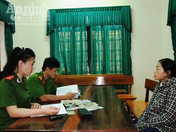 Đang "nợ" 9 tháng tù vẫn trà trộn vào bệnh viện trộm cắp, móc túi ảnh 1 Đang "nợ" 9 tháng tù vẫn trà trộn vào bệnh viện trộm cắp, móc túi ảnh 1