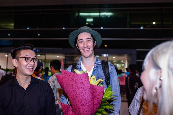 Chàng trai gốc Việt "gây sốt" tại The Voice Mỹ đã có mặt tại Việt Nam ảnh 6 Chàng trai gốc Việt "gây sốt" tại The Voice Mỹ đã có mặt tại Việt Nam ảnh 6