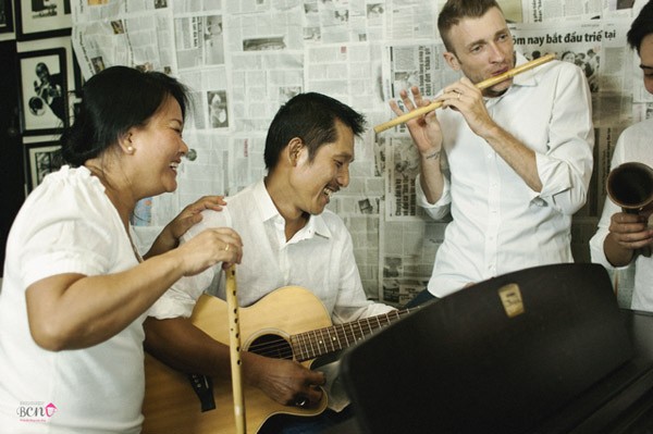 "Bỏ mặc" căn bệnh ung thư vú, mẹ con Phương Vy Idol thỏa sức chơi đùa cùng gia đình ảnh 4 "Bỏ mặc" căn bệnh ung thư vú, mẹ con Phương Vy Idol thỏa sức chơi đùa cùng gia đình ảnh 4