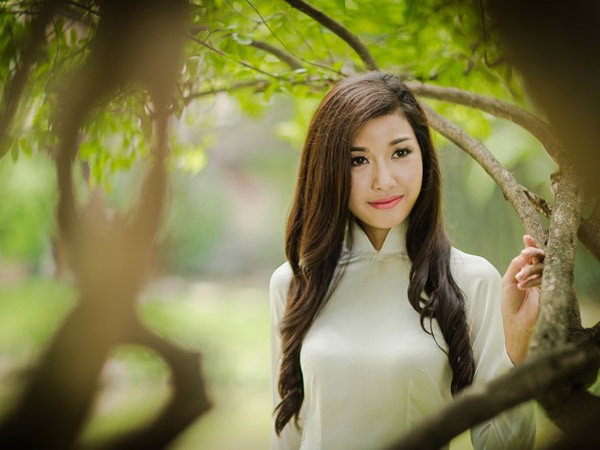 Thúy Vân mang rượu và snack "hối lộ" nhạc sĩ Nguyễn Duy Anh ảnh 1 Thúy Vân mang rượu và snack "hối lộ" nhạc sĩ Nguyễn Duy Anh ảnh 1