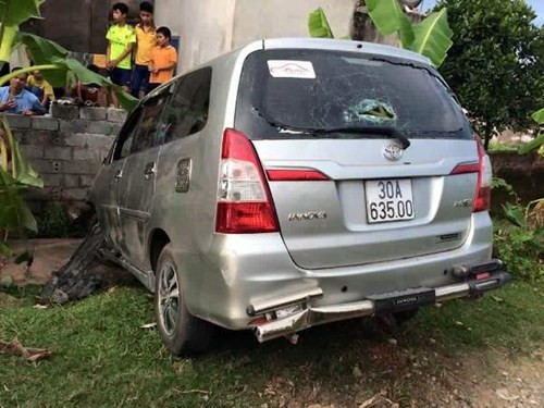 Audio 17-11-2015: Tẩm cocaine vào chăn và áo khoác, điềm nhiên xách từ Dubai về Tân Sơn Nhất ảnh 2 Audio 17-11-2015: Tẩm cocaine vào chăn và áo khoác, điềm nhiên xách từ Dubai về Tân Sơn Nhất ảnh 2