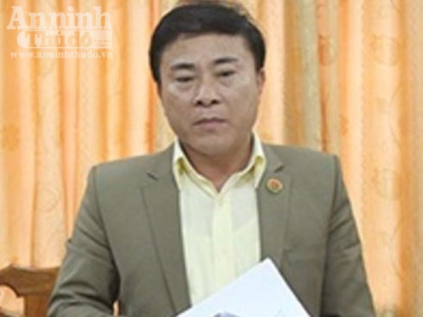 Khởi tố Phó Chủ tịch huyện Tân Kỳ cùng 3 cán bộ về hành vi đánh bạc ảnh 1 Khởi tố Phó Chủ tịch huyện Tân Kỳ cùng 3 cán bộ về hành vi đánh bạc ảnh 1