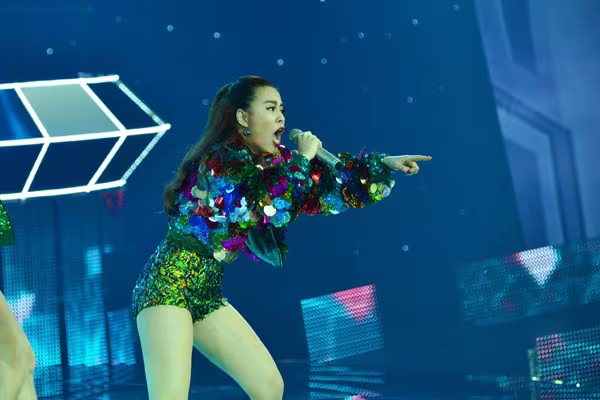 "Bùng cháy" đêm mở màn The Remix mùa 2 ảnh 9 "Bùng cháy" đêm mở màn The Remix mùa 2 ảnh 9