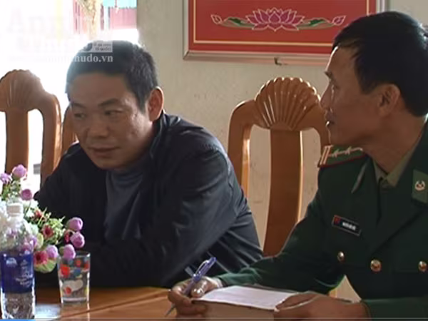 Ngư dân Quảng Bình cứu giúp một người Trung Quốc gặp nạn trên biển ảnh 1 Ngư dân Quảng Bình cứu giúp một người Trung Quốc gặp nạn trên biển ảnh 1