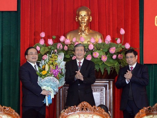 Audio 5-2-2016: Mua vé từ "cò", 11 hành khách "dở khóc, dở cười" vì không được lên tàu ảnh 1 Audio 5-2-2016: Mua vé từ "cò", 11 hành khách "dở khóc, dở cười" vì không được lên tàu ảnh 1