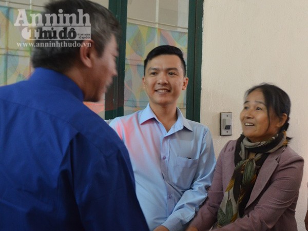 Đà Nẵng trao tặng nhà cho gia đình liệt sĩ Gạc Ma ảnh 2 Đà Nẵng trao tặng nhà cho gia đình liệt sĩ Gạc Ma ảnh 2