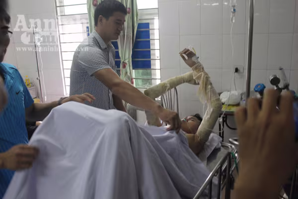 Vụ nổ nồi hơi ở Nghệ An: Công nhân sợ hãi không dám quay lại nhà máy để làm việc ảnh 2