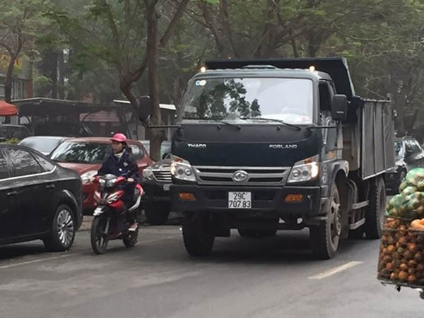 Xử lý nghiêm vi phạm giao thông qua hình ảnh người dân cung cấp ảnh 1 Xử lý nghiêm vi phạm giao thông qua hình ảnh người dân cung cấp ảnh 1