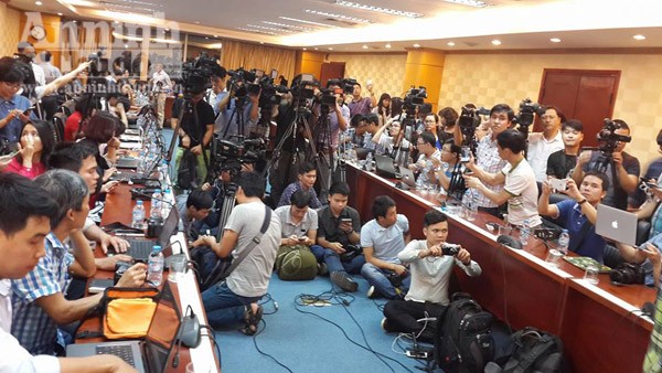 Audio 28-4-2016: Nghị sĩ Mỹ kêu gọi cứng rắn hơn với Trung Quốc ở Biển Đông ảnh 1 Audio 28-4-2016: Nghị sĩ Mỹ kêu gọi cứng rắn hơn với Trung Quốc ở Biển Đông ảnh 1