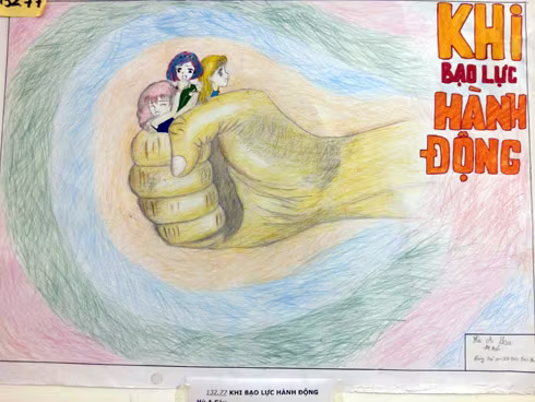 Hơn 100 bức tranh ấn tượng, truyền tải thông điệp "Cùng loại bỏ bạo lực với trẻ em" ảnh 9 Hơn 100 bức tranh ấn tượng, truyền tải thông điệp "Cùng loại bỏ bạo lực với trẻ em" ảnh 9