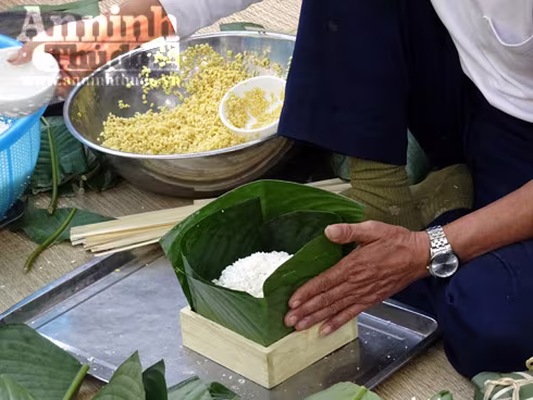 Tâm sự nhói lòng của các cụ già quyết không về nhà đón Tết ảnh 10