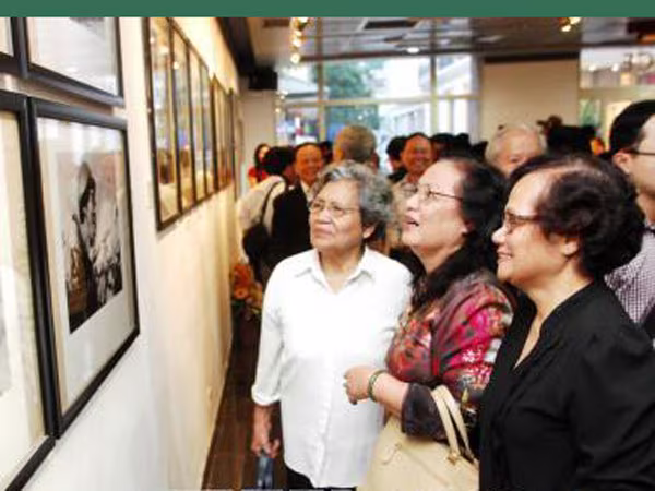 Phát huy truyền thống vẻ vang, dũng khí của những nhà báo đã ngã xuống vì Tổ quốc ảnh 1