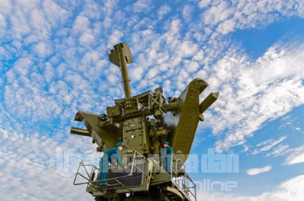 Sư đoàn Phòng không 377 chào mừng Đại hội Đảng ảnh 11