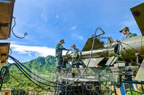 Sư đoàn Phòng không 377 chào mừng Đại hội Đảng ảnh 2