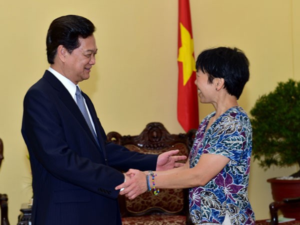 Người Việt Nam ngưỡng mộ Giáo sư Lưu Lệ Hằng ảnh 1 Người Việt Nam ngưỡng mộ Giáo sư Lưu Lệ Hằng ảnh 1