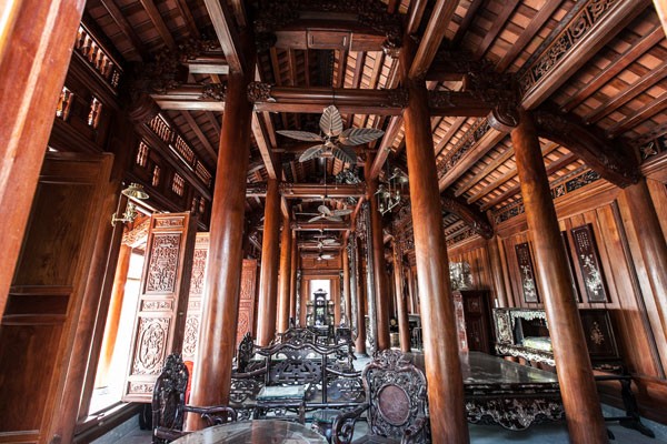 Cái tài của người làm "sống lại" nhà gỗ truyền thống ảnh 2 Cái tài của người làm "sống lại" nhà gỗ truyền thống ảnh 2
