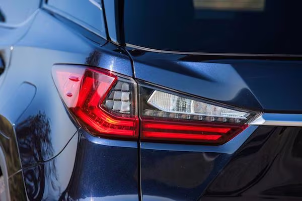 Lexus RX 2016: Thể thao và sang trọng ảnh 6 Lexus RX 2016: Thể thao và sang trọng ảnh 6