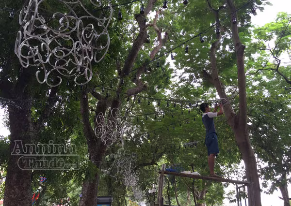 Hà Nội trang hoàng rực rỡ trước ngày Quốc khánh 2-9 ảnh 8