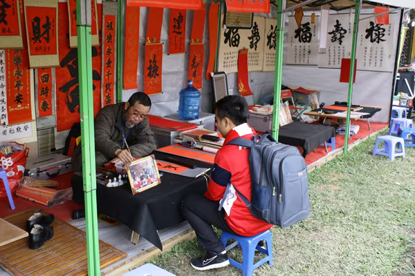 Phố ông Đồ vắng ngơ vắng ngắt ngày cuối năm ảnh 10 Phố ông Đồ vắng ngơ vắng ngắt ngày cuối năm ảnh 10