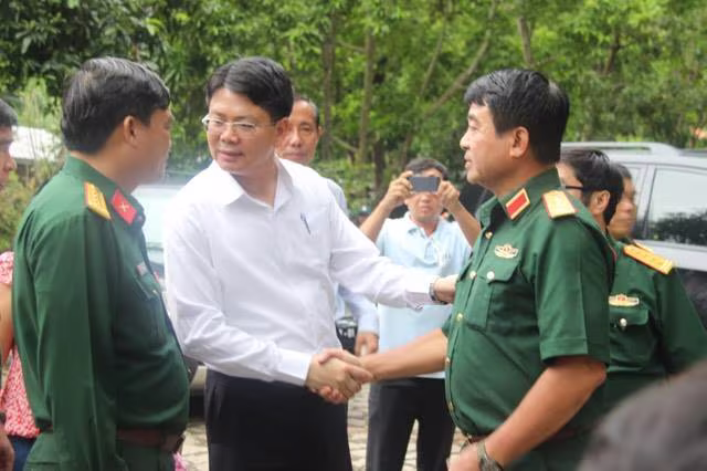 rơi máy bay, máy bay rơi, máy bay trực thăng, máy bay quân sự rơi máy bay, máy bay rơi, máy bay trực thăng, máy bay quân sự