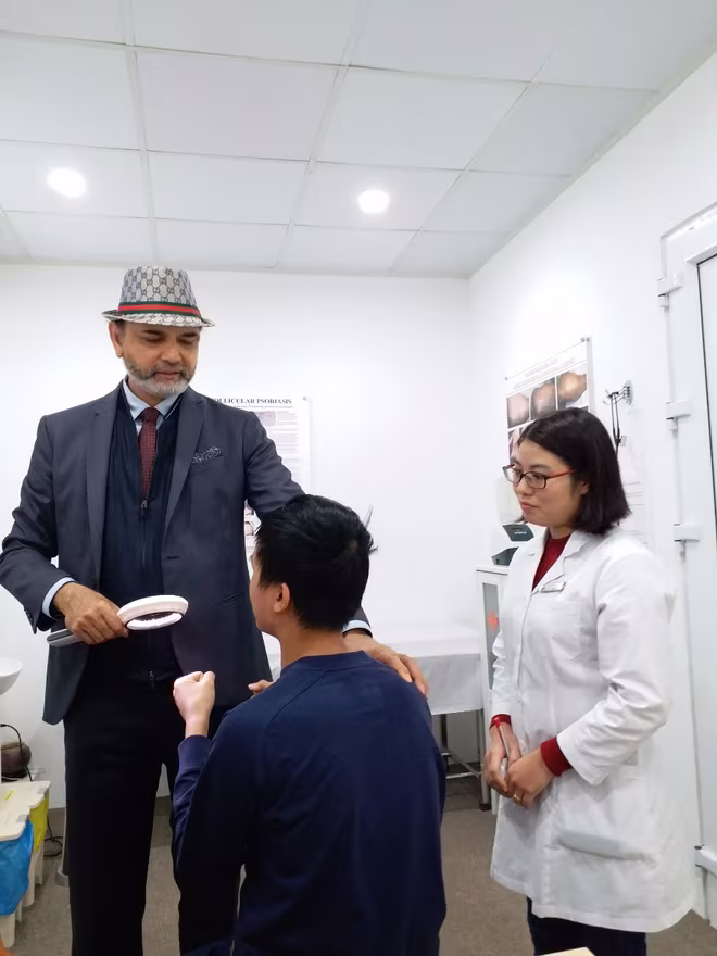 Điều trị hiệu quả bệnh vẩy nến bằng kết hợp thảo dược ảnh 1 Điều trị hiệu quả bệnh vẩy nến bằng kết hợp thảo dược ảnh 1