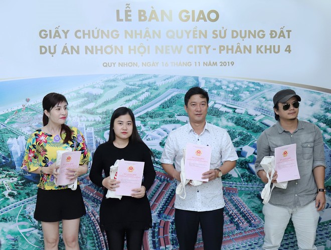 Nhơn Hội New City bàn giao 'sổ đỏ' cho khách hàng trước thời hạn ảnh 1 Nhơn Hội New City bàn giao 'sổ đỏ' cho khách hàng trước thời hạn ảnh 1