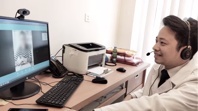Vinmec triển khai dịch vụ chăm sóc sức khoẻ từ xa trong mùa dịch bệnh Covid-19 ảnh 2 Vinmec triển khai dịch vụ chăm sóc sức khoẻ từ xa trong mùa dịch bệnh Covid-19 ảnh 2