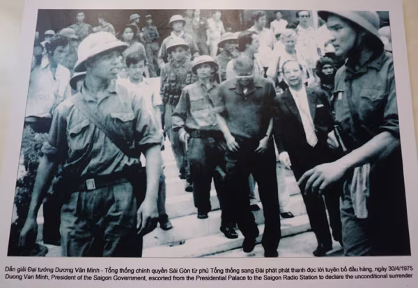 Bức điện mật và bức thư viết bằng máu xin vào chiến trường miền Nam ảnh 11 Bức điện mật và bức thư viết bằng máu xin vào chiến trường miền Nam ảnh 11