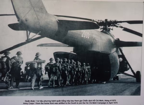 Bức điện mật và bức thư viết bằng máu xin vào chiến trường miền Nam ảnh 4 Bức điện mật và bức thư viết bằng máu xin vào chiến trường miền Nam ảnh 4