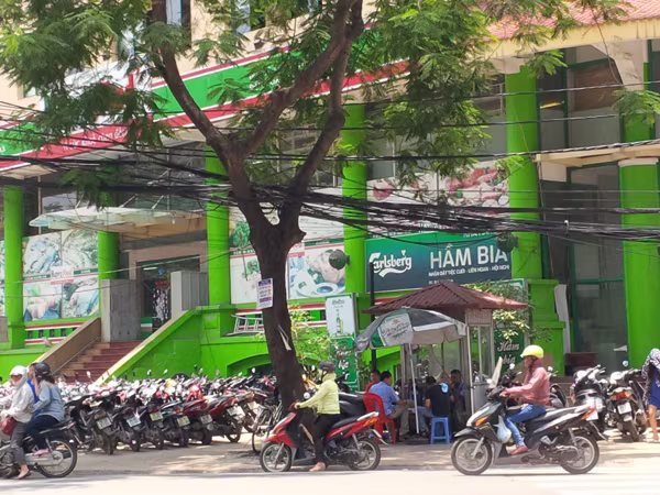 Lối thoát nạn chung cư bị bịt kín, xảy cháy dân chạy đi đâu? ảnh 10