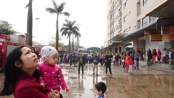 Hơn 20.000 người dân tham gia thực tập phương án chữa cháy, cứu nạn, cứu hộ ảnh 11 Hơn 20.000 người dân tham gia thực tập phương án chữa cháy, cứu nạn, cứu hộ ảnh 11