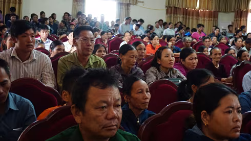 Nghĩa tình của Công an Hà Nội với bà con vùng lũ Hà Tĩnh ruột thịt ảnh 4 Nghĩa tình của Công an Hà Nội với bà con vùng lũ Hà Tĩnh ruột thịt ảnh 4