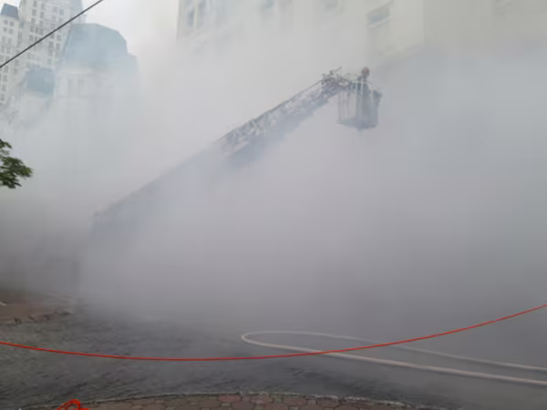 Diễn tập phòng cháy, chữa cháy, tìm kiếm cứu nạn tại tòa nhà The Garden ảnh 10