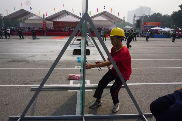 Những khoảnh khắc xử lý nhanh trong cuộc thi chữa cháy ảnh 6