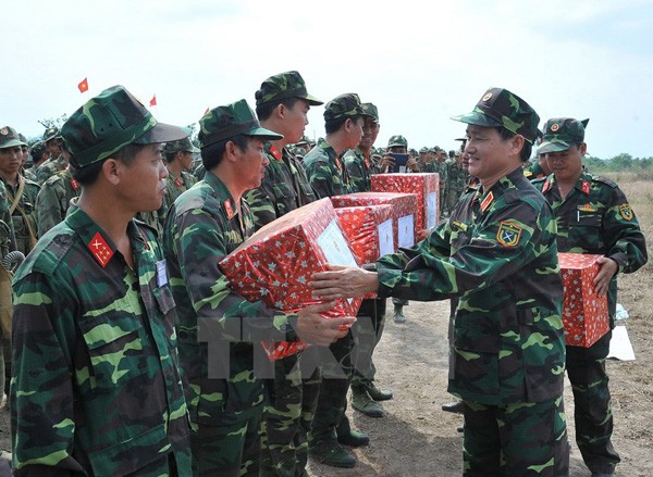 Binh đoàn Cửu Long diễn tập chiến thuật bắn đạn thật ảnh 10 Binh đoàn Cửu Long diễn tập chiến thuật bắn đạn thật ảnh 10