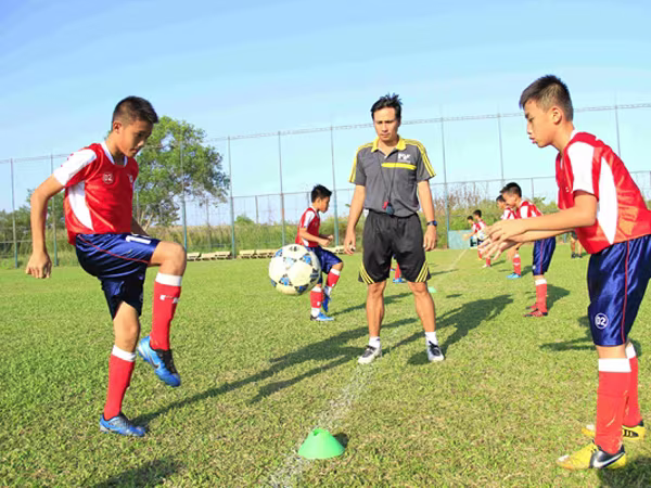 Cơ hội trở thanh cầu thủ chuyên nghiệp đẳng cấp quốc tế ảnh 1  Cơ hội trở thanh cầu thủ chuyên nghiệp đẳng cấp quốc tế ảnh 1