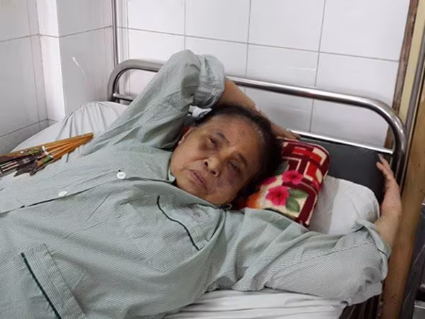 Vụ con dâu dẫn người đến đánh mẹ chồng, người trong cuộc nói gì? ảnh 2 Vụ con dâu dẫn người đến đánh mẹ chồng, người trong cuộc nói gì? ảnh 2