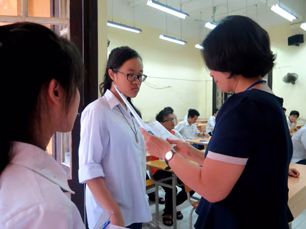 Kỳ thi THPT quốc gia ở Hà Nội: Siết chặt an ninh, không để xảy ra sự cố ảnh 1