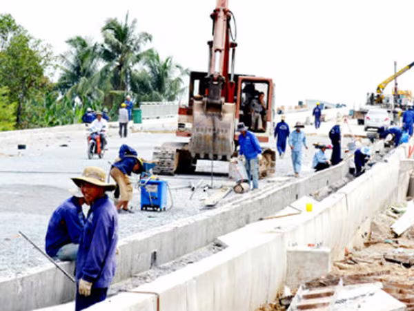 Để trẻ em, người già  khỏi bị đột quỵ vì nắng nóng ảnh 1 Để trẻ em, người già  khỏi bị đột quỵ vì nắng nóng ảnh 1
