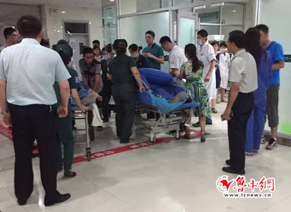 Vụ nổ kho hóa chất ở Sơn Đông, Trung Quốc: 1 người chết, 9 người bị thương ảnh 4 Vụ nổ kho hóa chất ở Sơn Đông, Trung Quốc: 1 người chết, 9 người bị thương ảnh 4