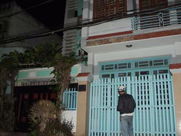 Audio 1-11-2015: Bắt hung thủ lừa tình, chiếm đoạt tài sản của các cô gái trẻ qua facebook ảnh 1 Audio 1-11-2015: Bắt hung thủ lừa tình, chiếm đoạt tài sản của các cô gái trẻ qua facebook ảnh 1