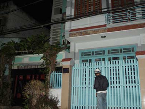 Audio 1-11-2015: Bắt hung thủ lừa tình, chiếm đoạt tài sản của các cô gái trẻ qua facebook ảnh 1 Audio 1-11-2015: Bắt hung thủ lừa tình, chiếm đoạt tài sản của các cô gái trẻ qua facebook ảnh 1