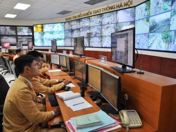 Audio 2-12-2015: Hà Nội bắt đầu "phạt nguội" vi phạm an toàn giao thông ảnh 1 Audio 2-12-2015: Hà Nội bắt đầu "phạt nguội" vi phạm an toàn giao thông ảnh 1