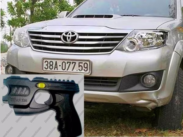 Audio 28-12-2015: Giám đốc doanh nghiệp rút súng dọa dân sau khi gây tai nạn giao thông ảnh 1