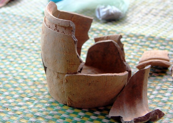 Nghệ An: Phát hiện hũ đựng vàng, bạc khi đào móng nhà ảnh 2 Nghệ An: Phát hiện hũ đựng vàng, bạc khi đào móng nhà ảnh 2