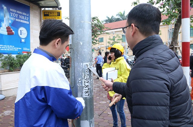 Hàng loạt chính sách có hiệu lực trong tháng 5/2017 ảnh 3 Phát tờ rơi quảng cáo ảnh hưởng mỹ quan đô thị sẽ bị phạt nặng