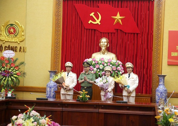 Bộ Công an: Gặp mặt, tôn vinh các nghệ sĩ được phong tặng danh hiệu NSND, NSƯT 2019 ảnh 1 Bộ Công an: Gặp mặt, tôn vinh các nghệ sĩ được phong tặng danh hiệu NSND, NSƯT 2019 ảnh 1