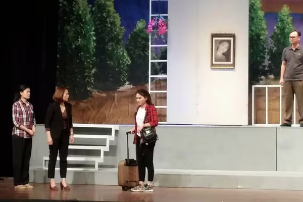 "Bão của hoàng hôn" - Ngợi ca phẩm chất tốt đẹp của người chiến sỹ CAND ảnh 7 "Bão của hoàng hôn" - Ngợi ca phẩm chất tốt đẹp của người chiến sỹ CAND ảnh 7